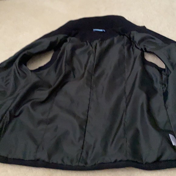 *Bundle Sale * Denver Hayes Sleeveless Vest - Picture 5 of 8